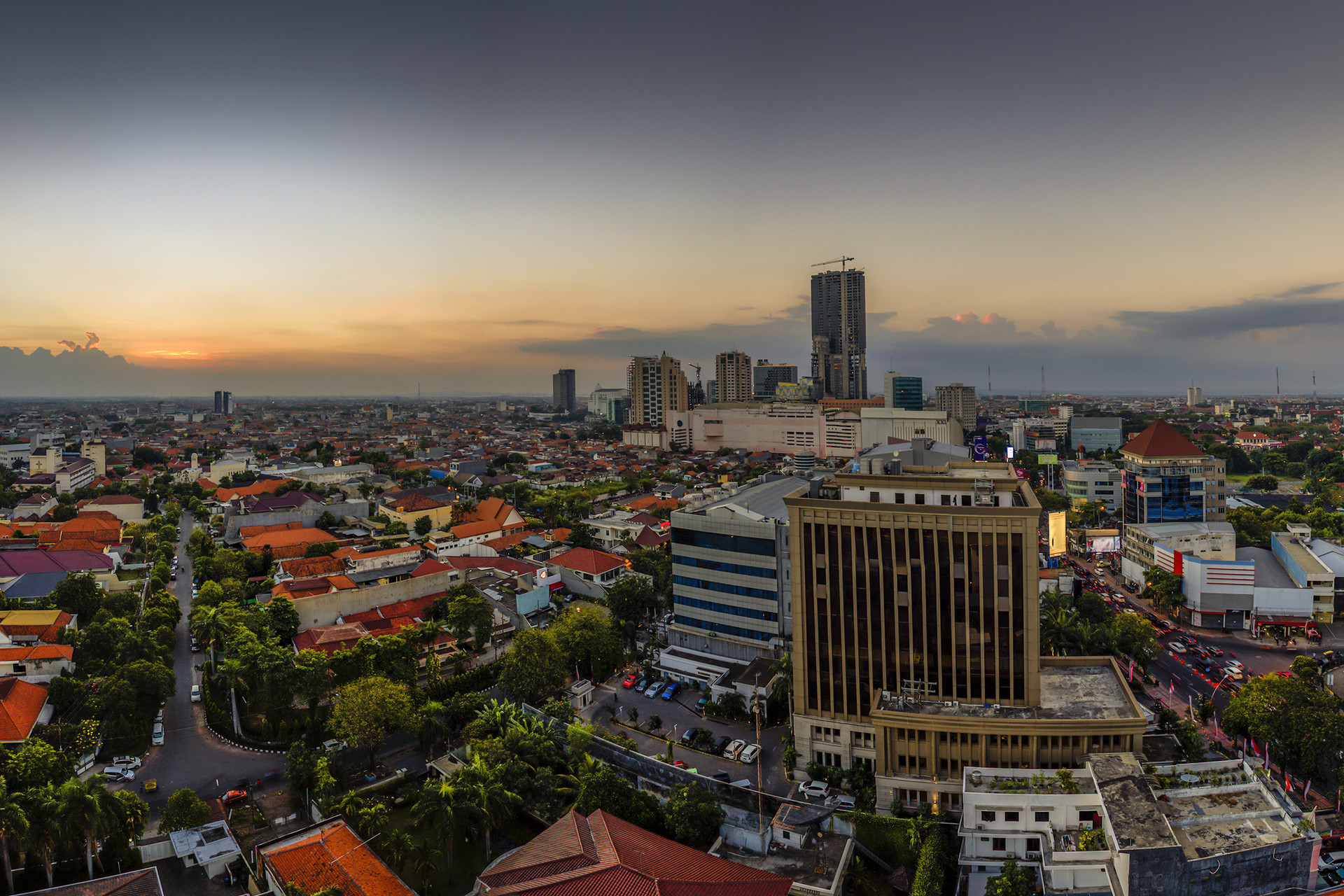 Surabaya - the city of heroes - Travel Center Blog