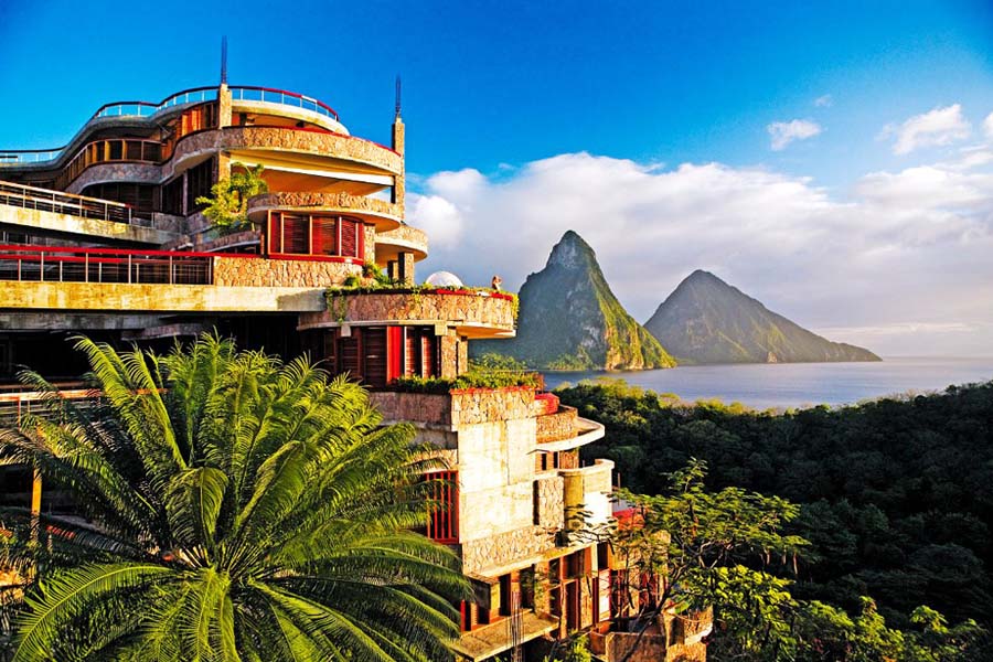 Stylish hotels with breath-taking views - Jade Mountain, Soufrière, St. Lucia