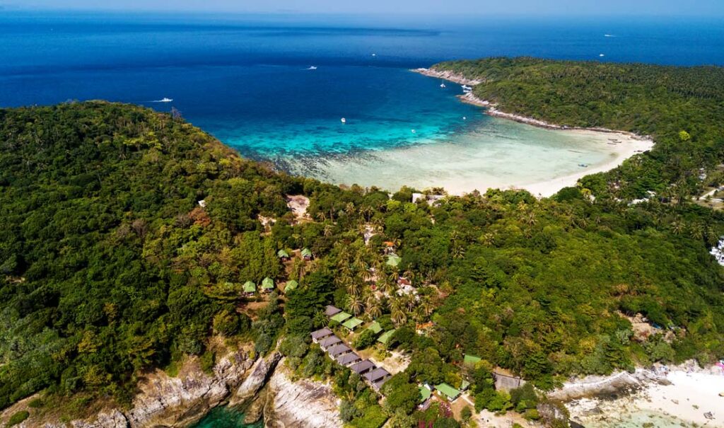 Best Island hopping destinations - Raya Islands